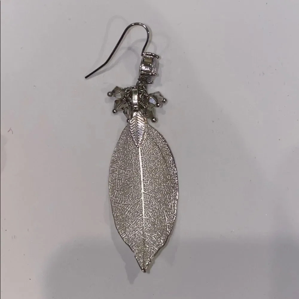 Leave earrings - Picture 3 of 4